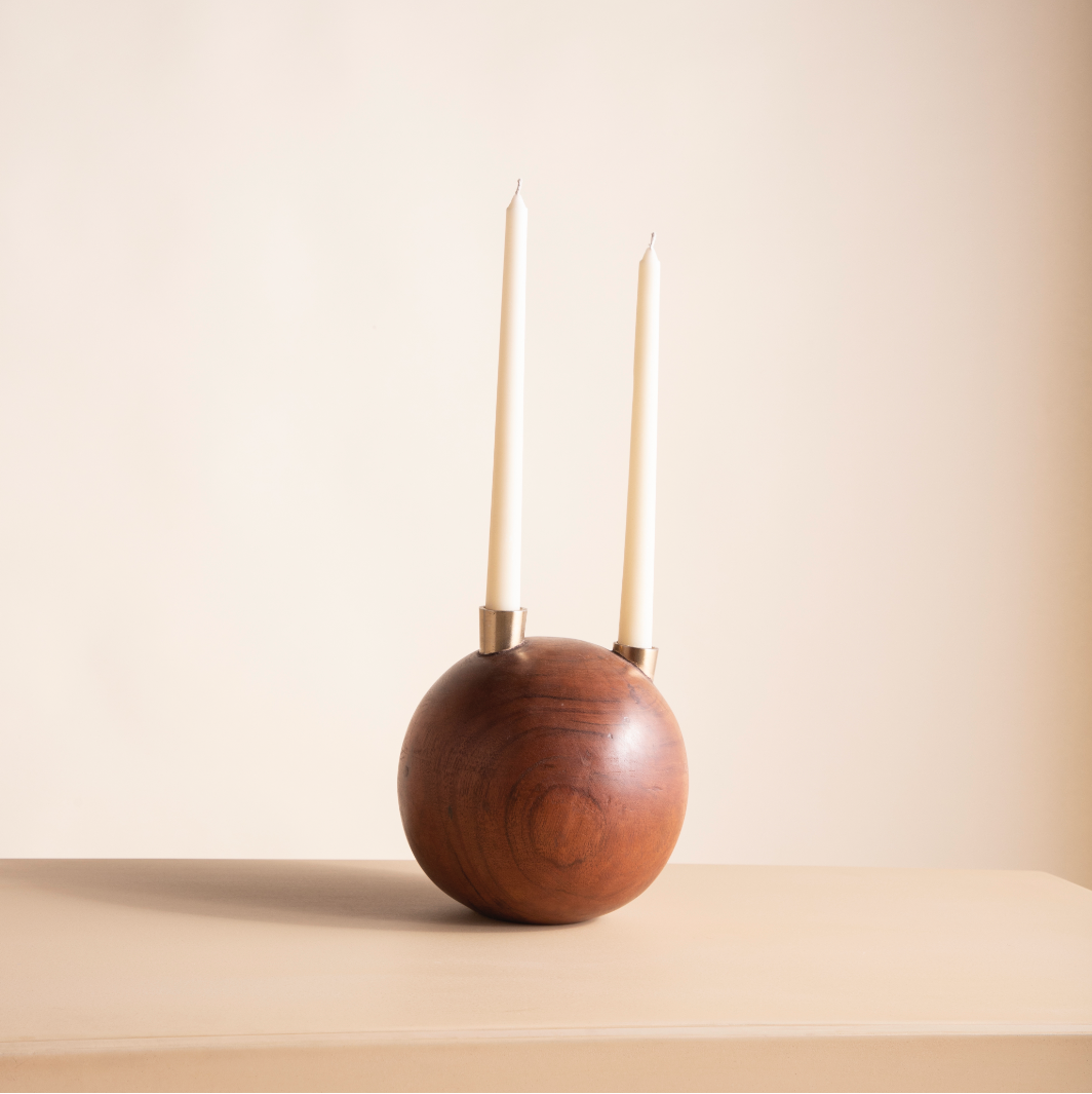 Ball Candlestand