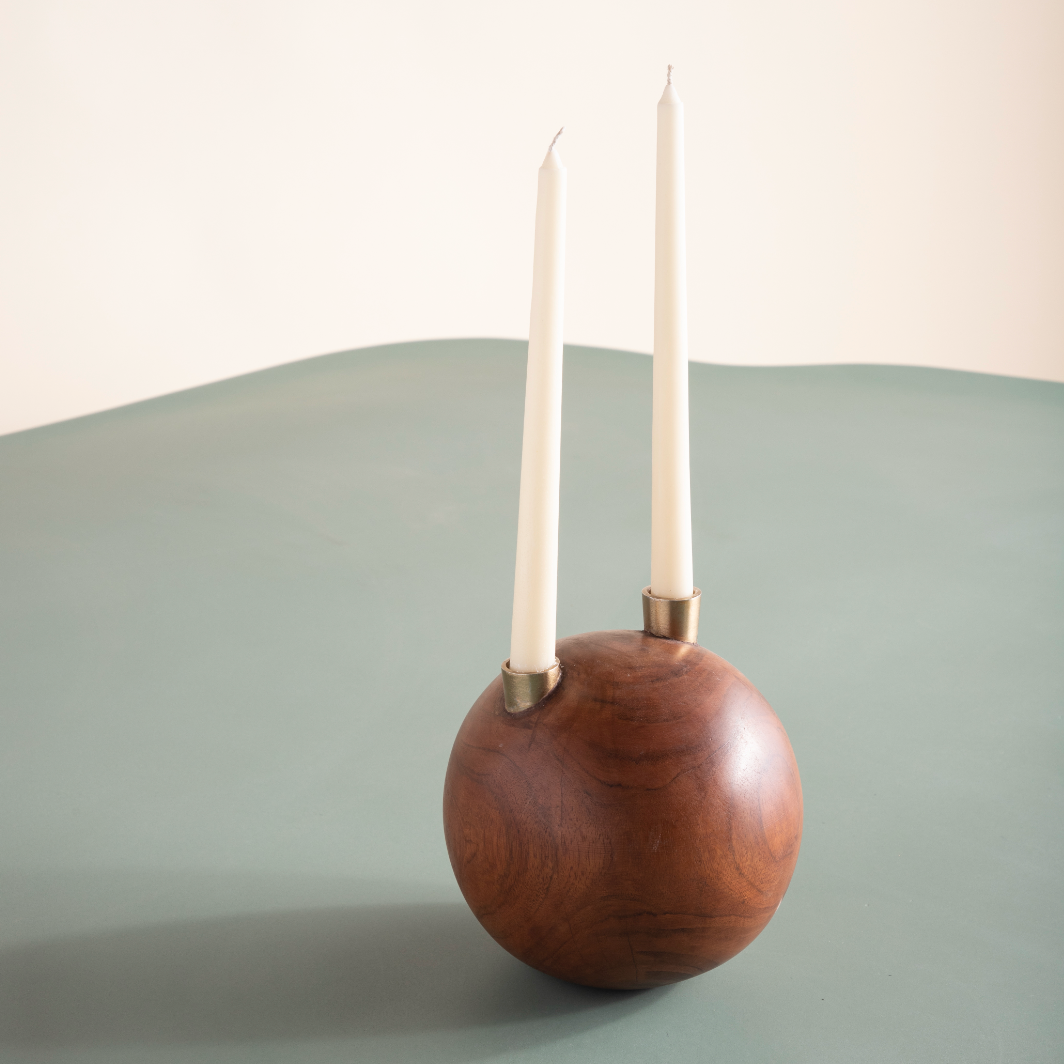 Ball Candlestand