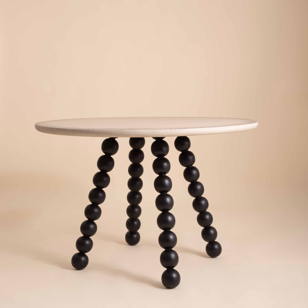 Ball String Dining Table