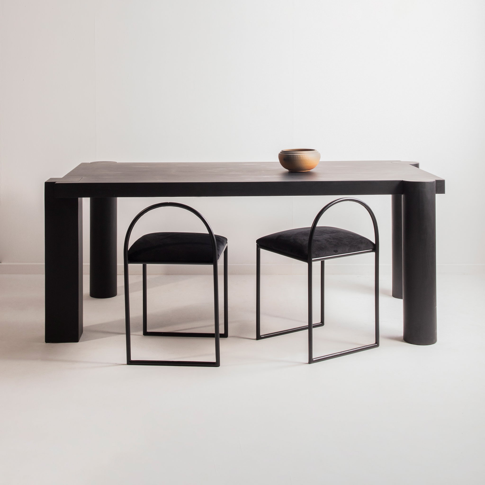 Dining Table – Objectry