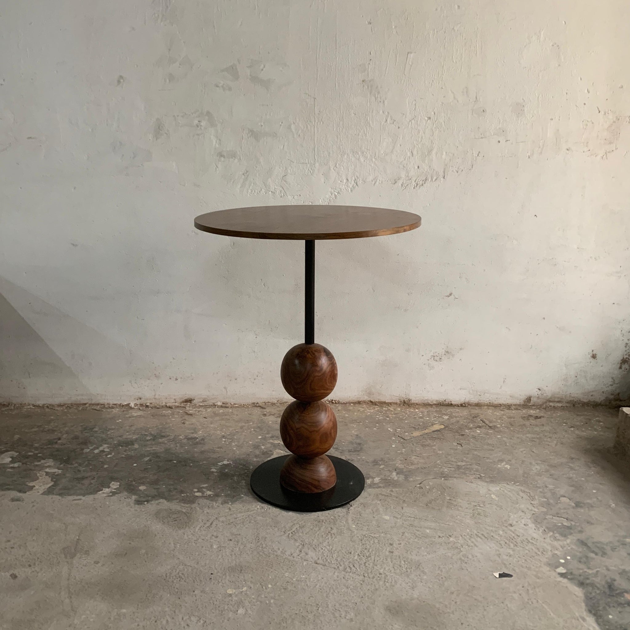 Ball Table - High