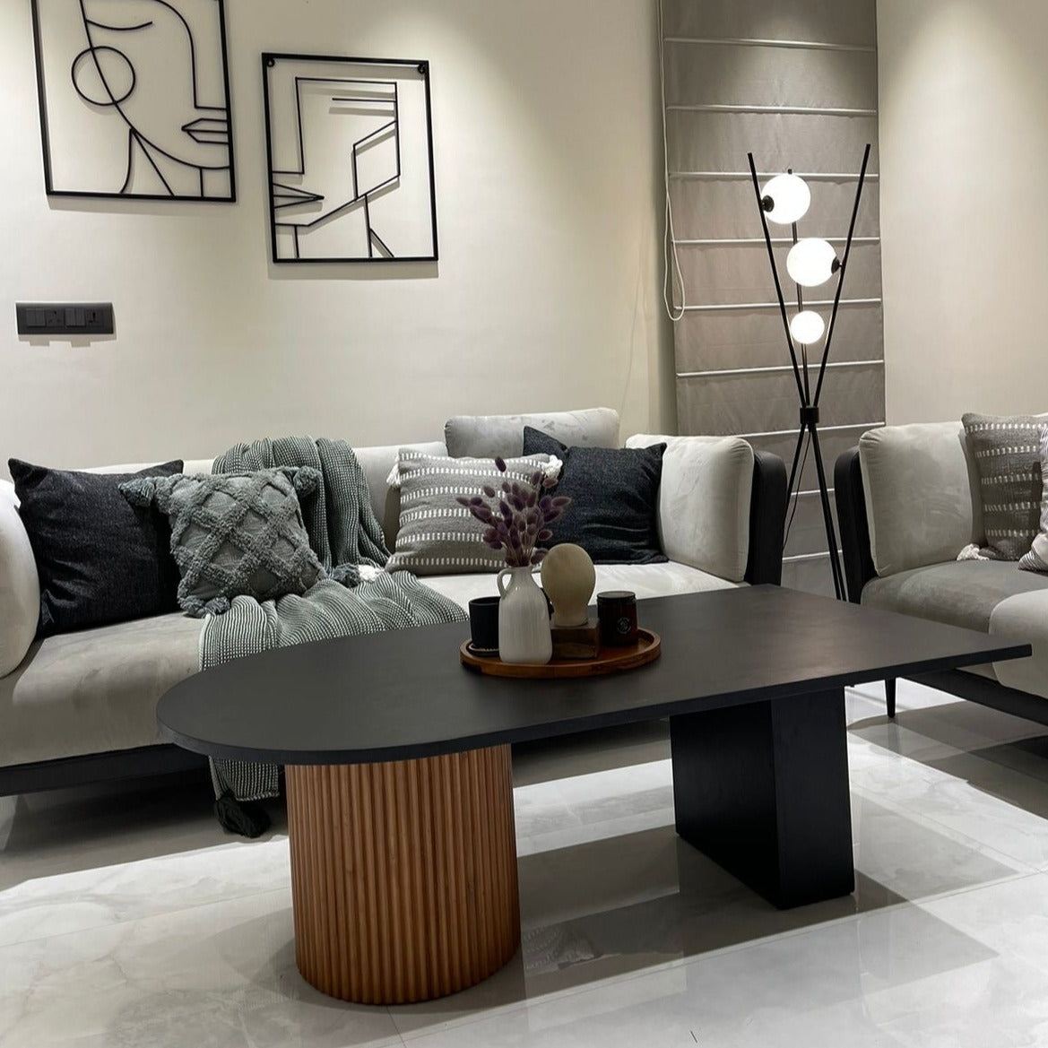 Dot Square coffee Table – Objectry