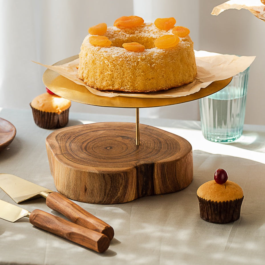 Uneven Base Cakestand – Objectry