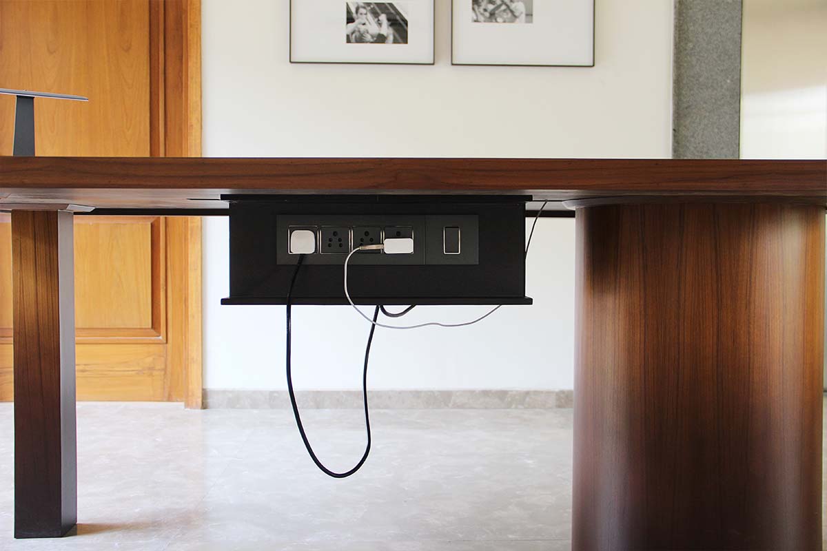 Ombre Desk